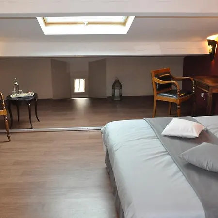 Couette-café Quels H\u00f4tels Sont Les Plus Proches De A\u00e9roport Roissy-charles De Gaulle\u00a0? Caraman