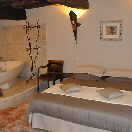 Bed & Breakfast Vilka Ligger N\u00e4rmast Paris-charles-de-gaulle-flygplatsen? Caraman